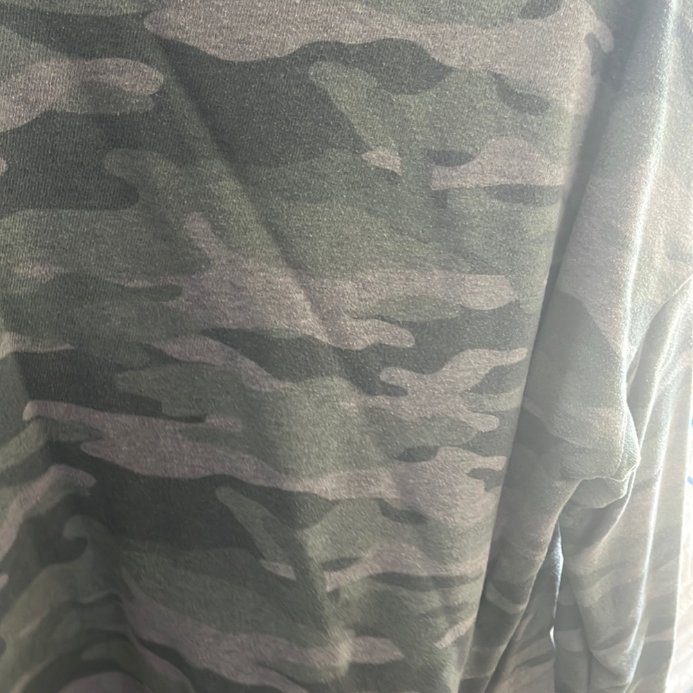 Long T-shirt